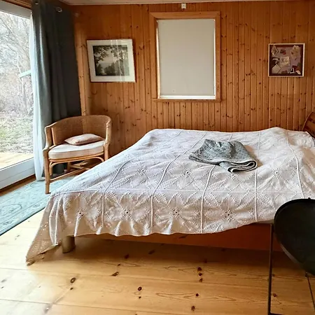 Feriehus Very Close To Nature And The Sea
